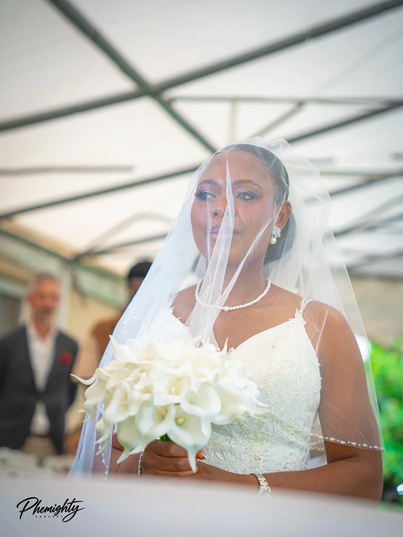 Des vœux sous le chapiteau, Mariage au jardin